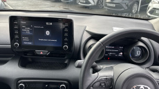 Toyota Yaris 1.5 Hybrid Design 5dr CVT Hybrid Hatchback